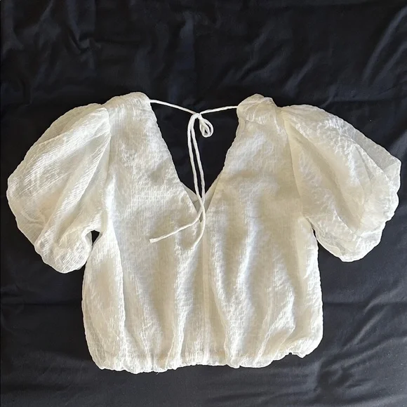 ASTR the label white balloon sleeve flowy tie top - Picture 3 of 4